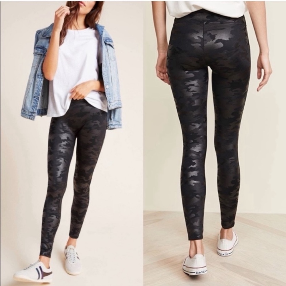SPANX Faux Leather Camo Leggings EUC Size M
